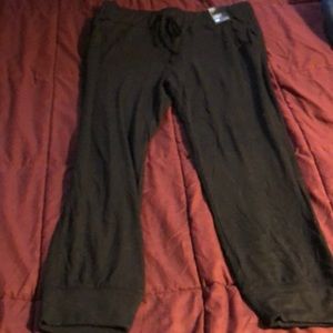 NWT NY&C cropped joggers size M